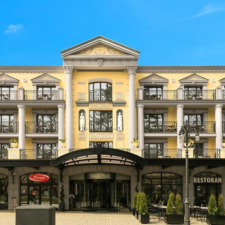 A Hoteli - Hotel Park Vrnjačka Banja Εξωτερικό φωτογραφία