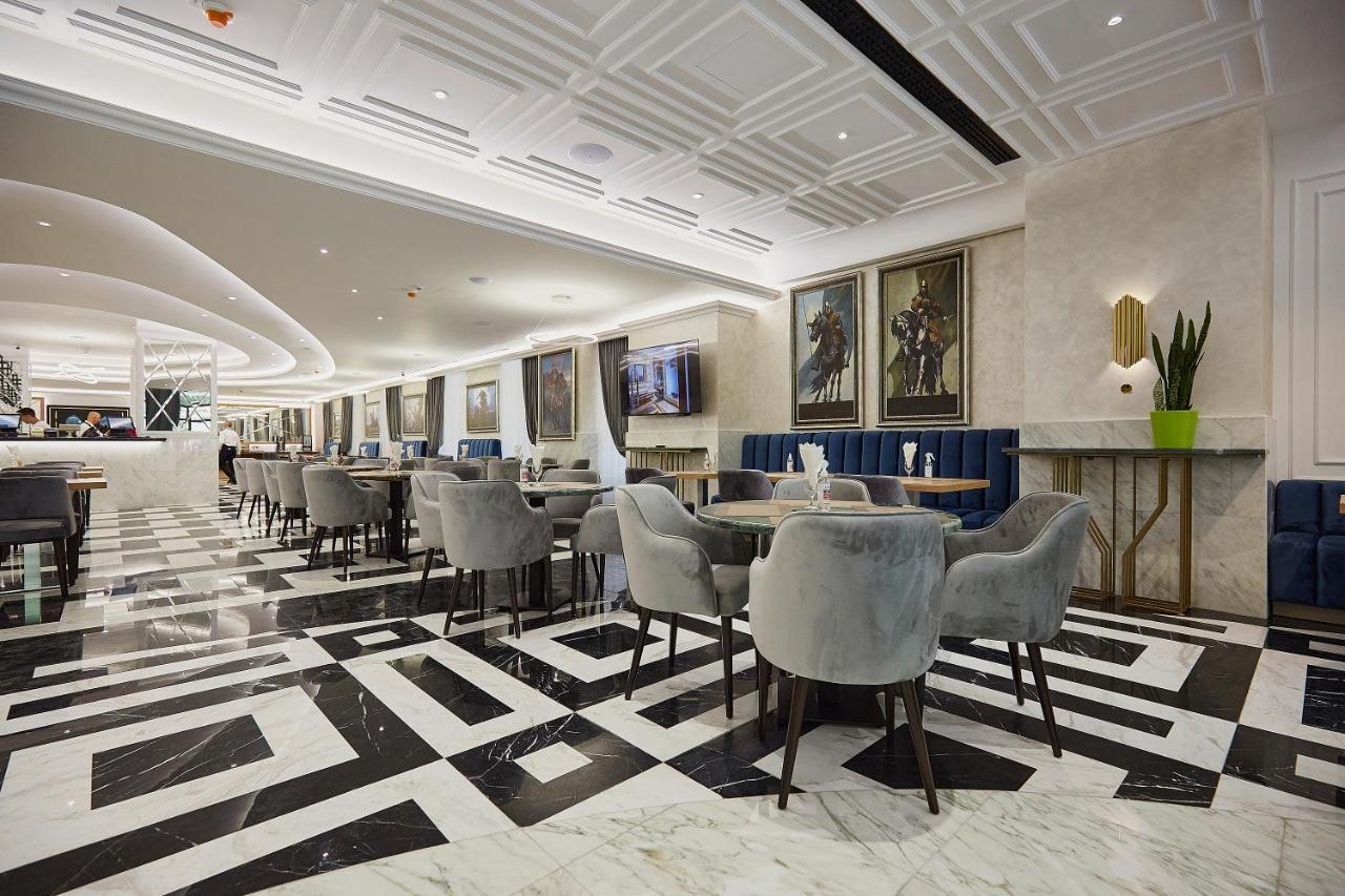 A Hoteli - Hotel Park Vrnjačka Banja Εξωτερικό φωτογραφία The lounge at the airport
