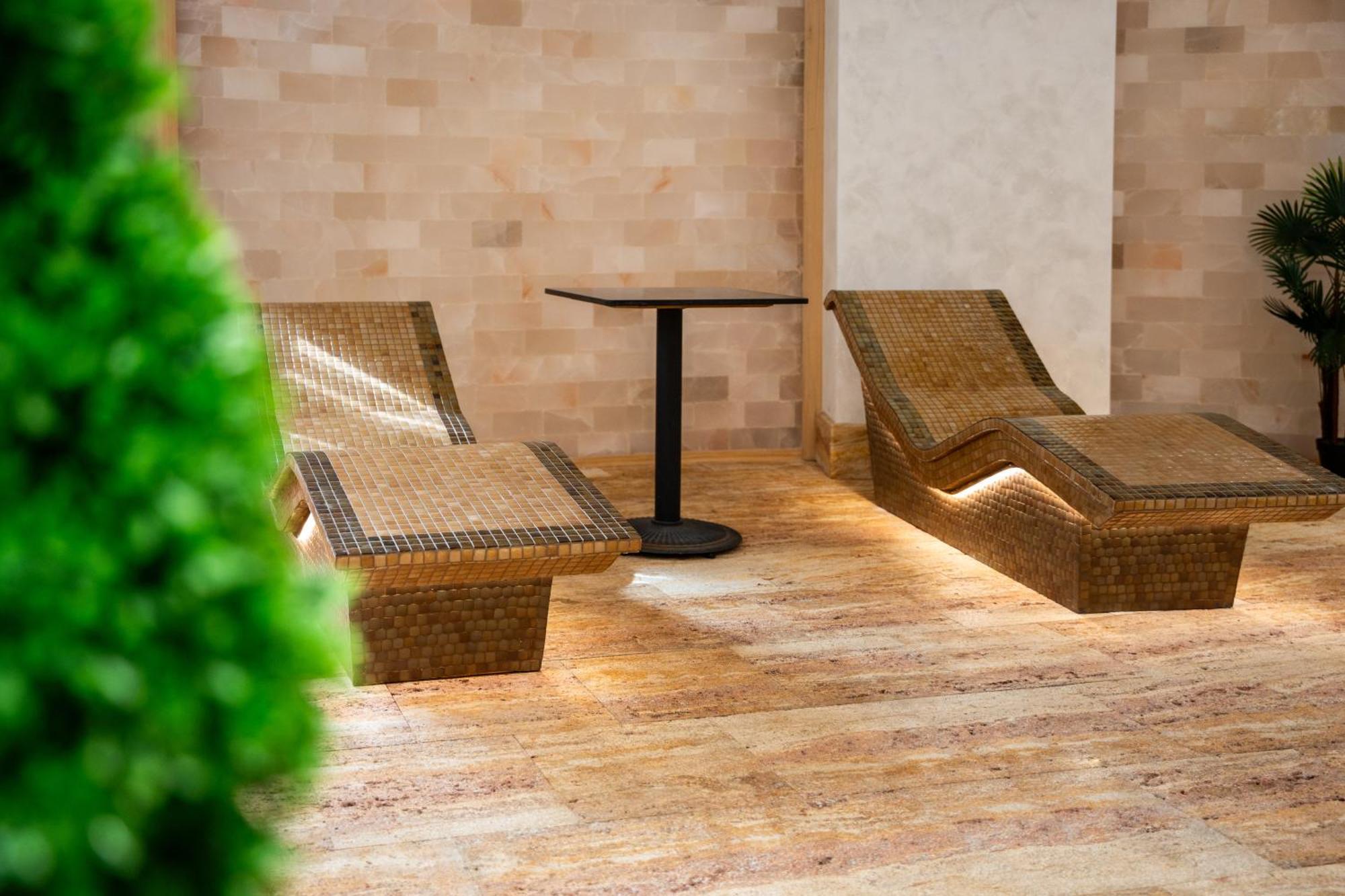 A Hoteli - Hotel Park Vrnjačka Banja Εξωτερικό φωτογραφία The spa at the Hotel