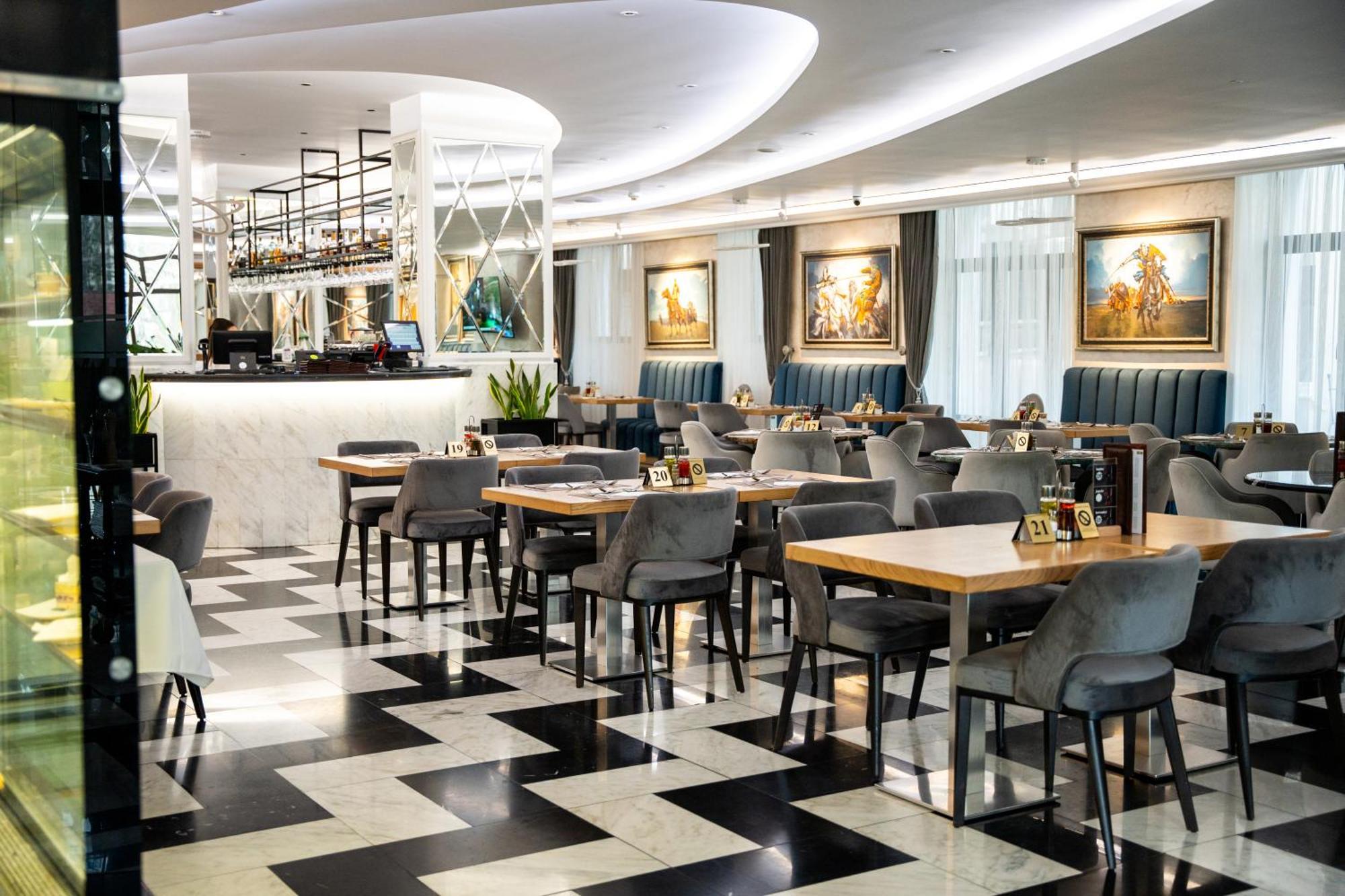 A Hoteli - Hotel Park Vrnjačka Banja Εξωτερικό φωτογραφία Restaurant