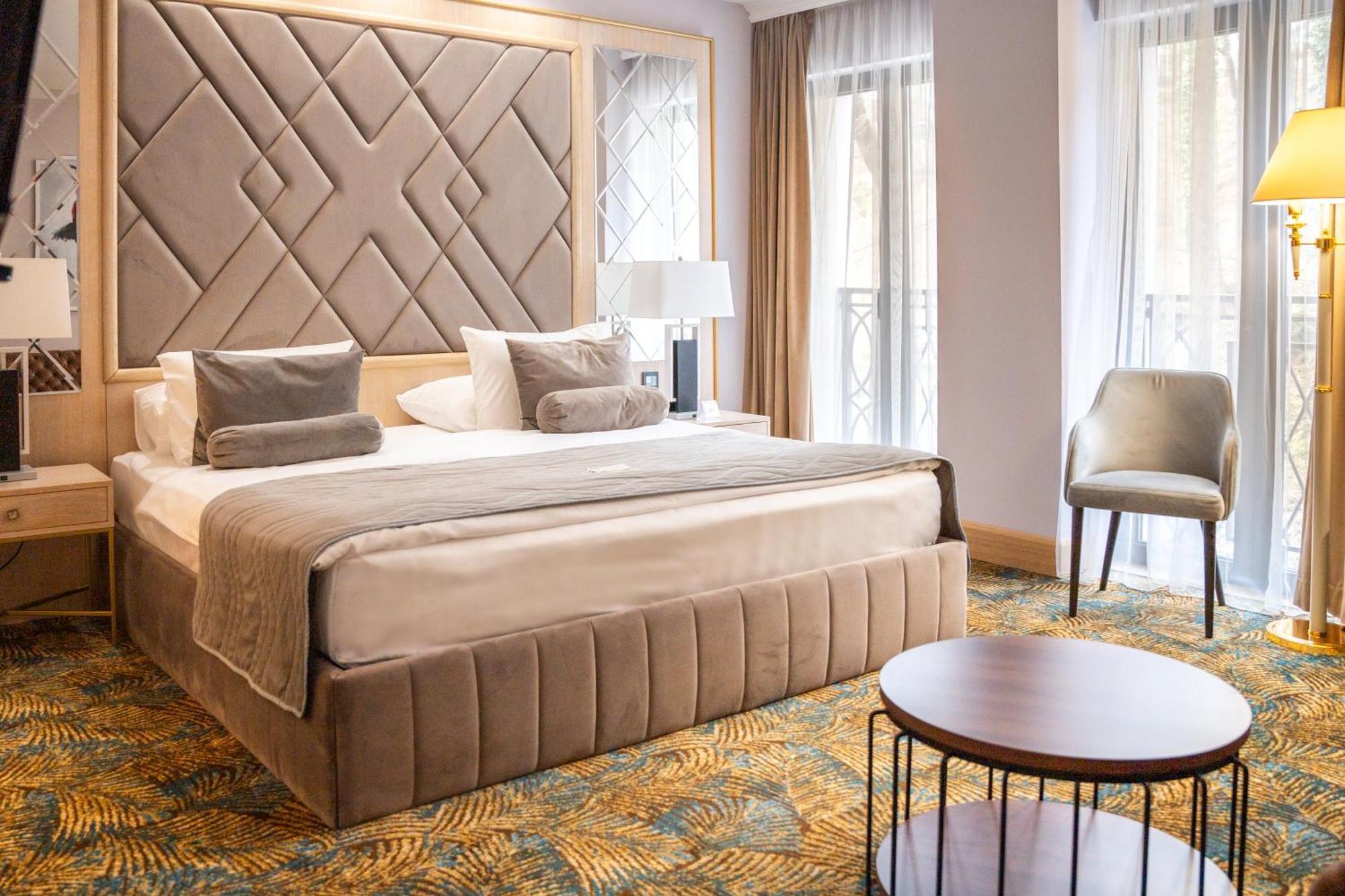 A Hoteli - Hotel Park Vrnjačka Banja Εξωτερικό φωτογραφία